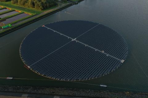 drijvende_zonnepanelen_drone_fotografie.jpg.jpg
